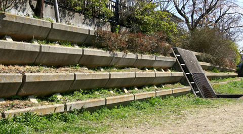 護岸ブロック7679s.jpg